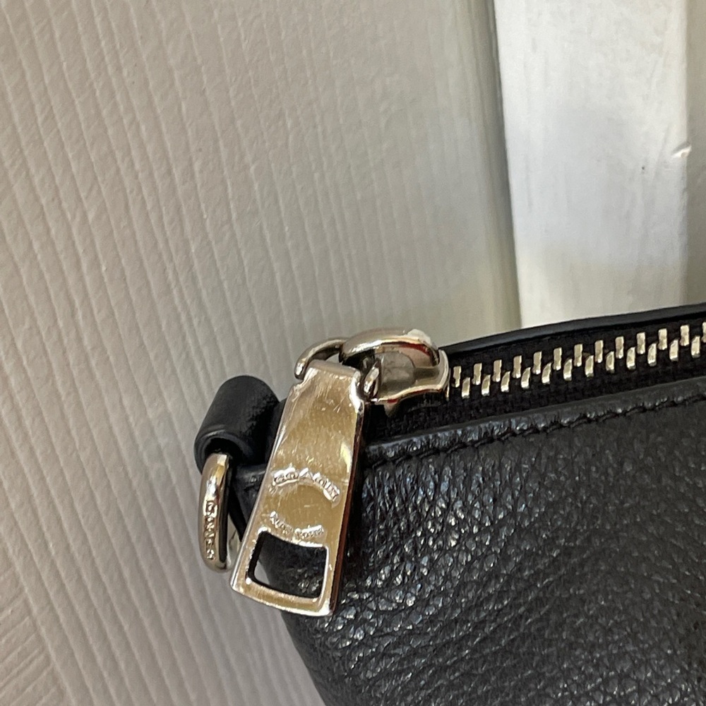 Coach Leather Bag EUC - Picture 10 of 14